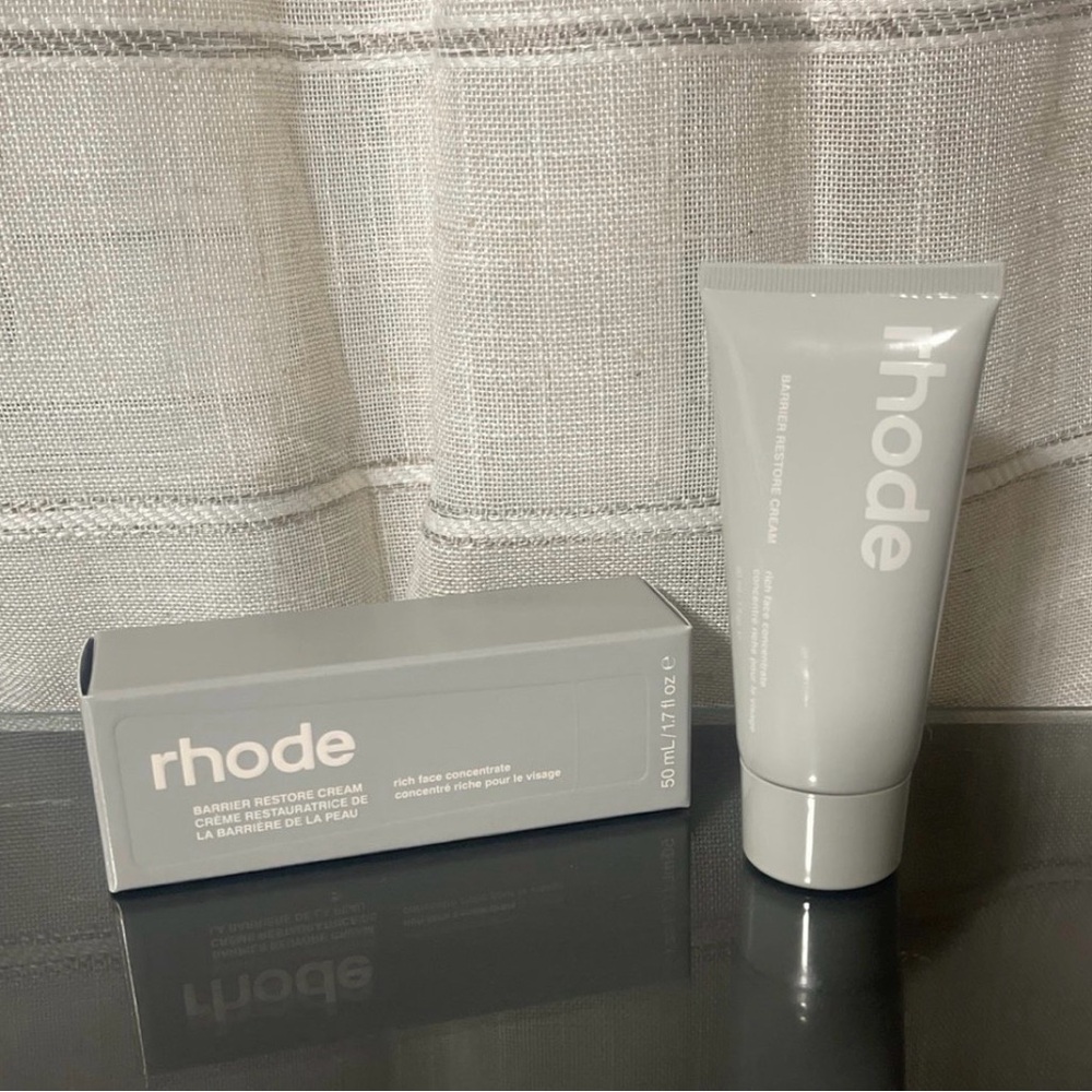RHODE Barrier Restore Cream